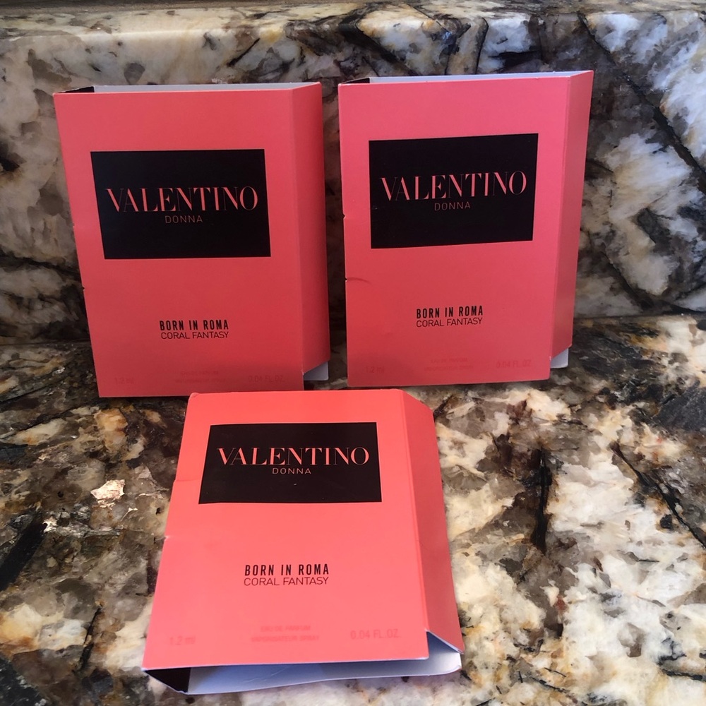 Set of 3 Valentino Donna Born in Roma Coral Fantasy Sample Vial Spray Card